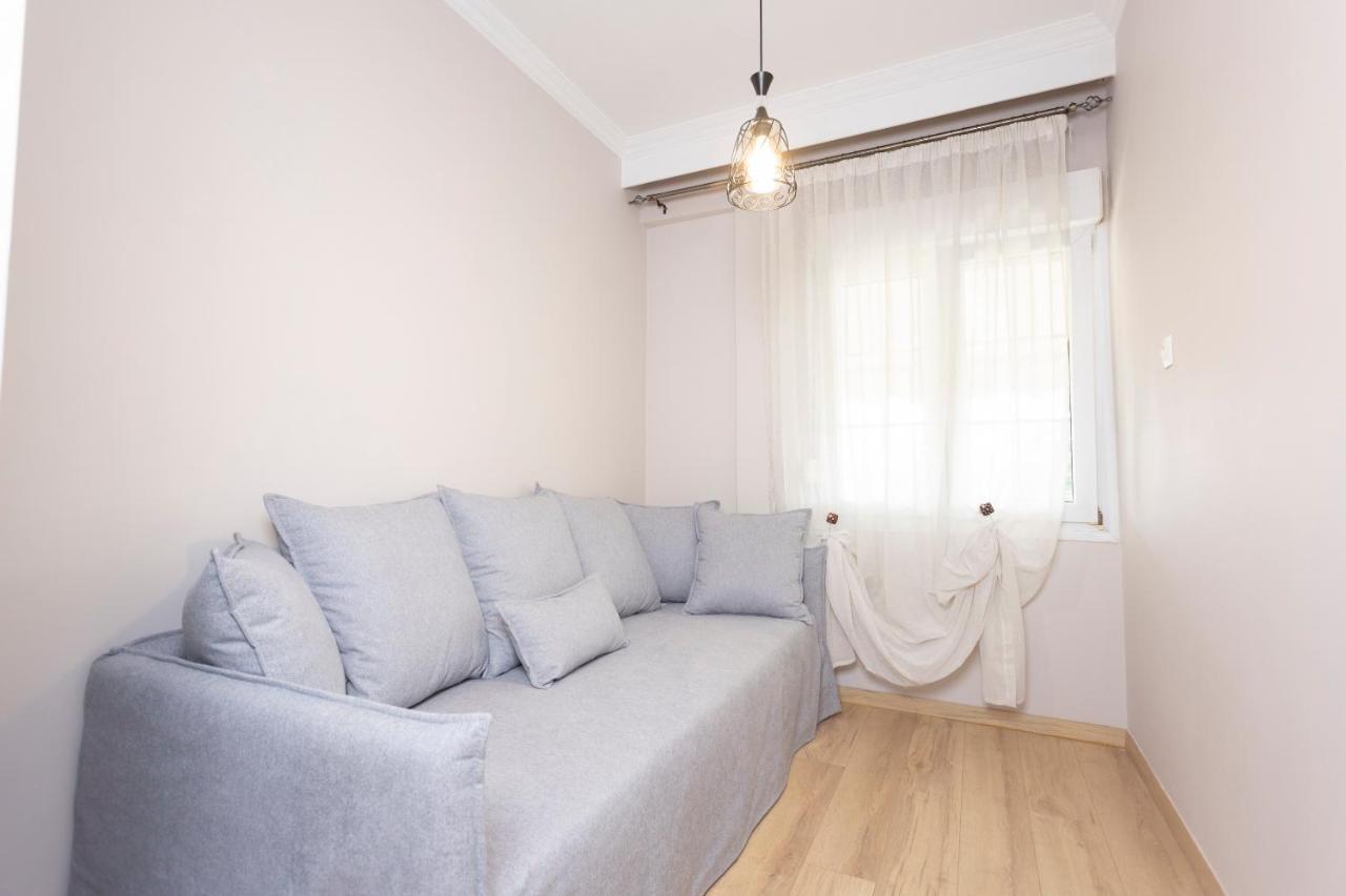 Joene Vintage Apartment Thessaloniki Buitenkant foto