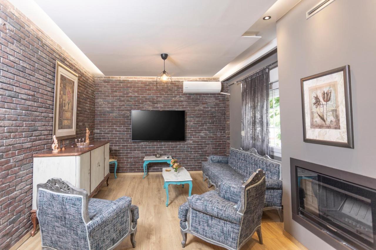 Joene Vintage Apartment Thessaloniki Buitenkant foto